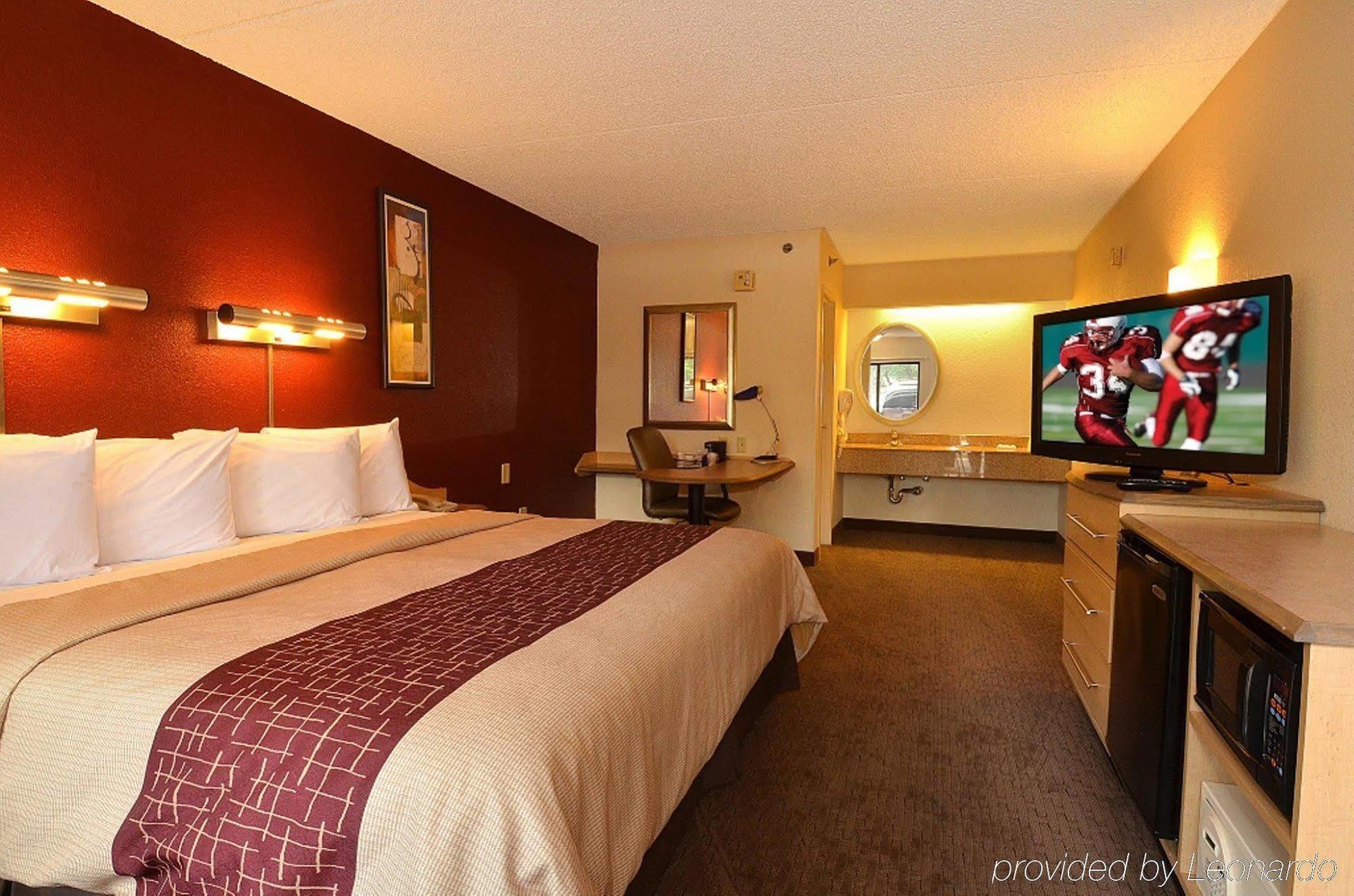 Red Roof Inn Cleveland - Westlake Eksteriør bilde