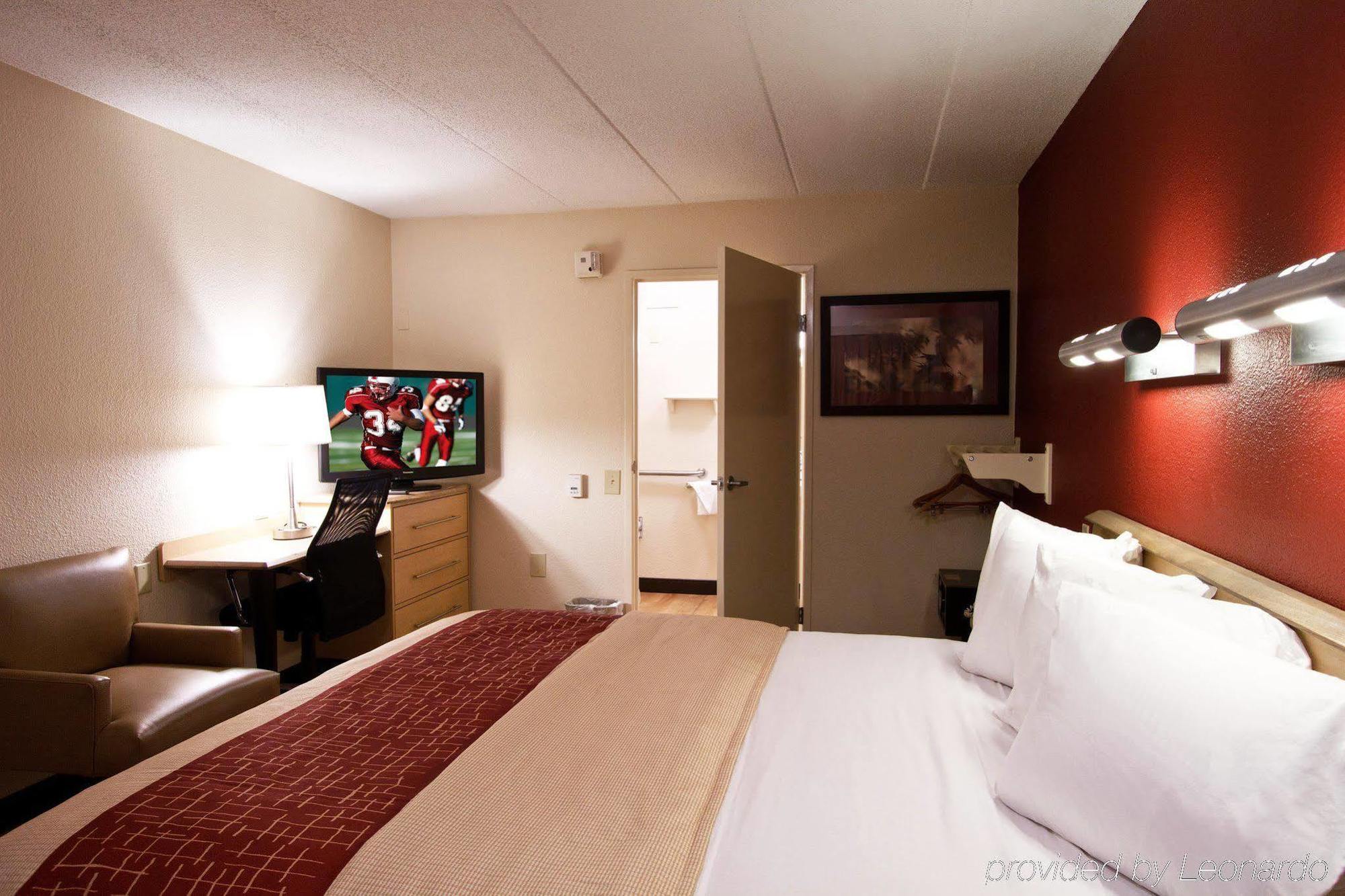 Red Roof Inn Cleveland - Westlake Eksteriør bilde