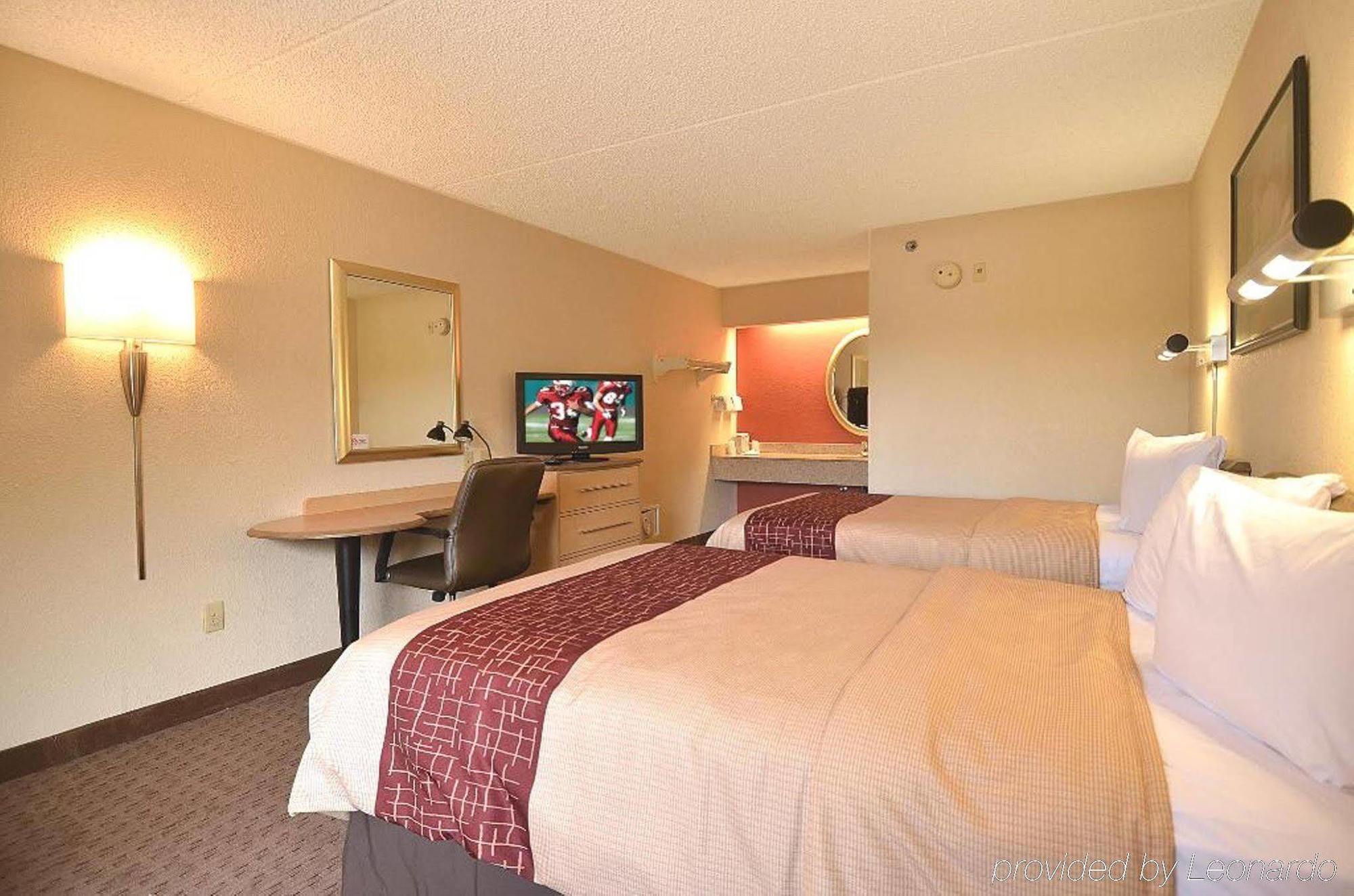 Red Roof Inn Cleveland - Westlake Eksteriør bilde