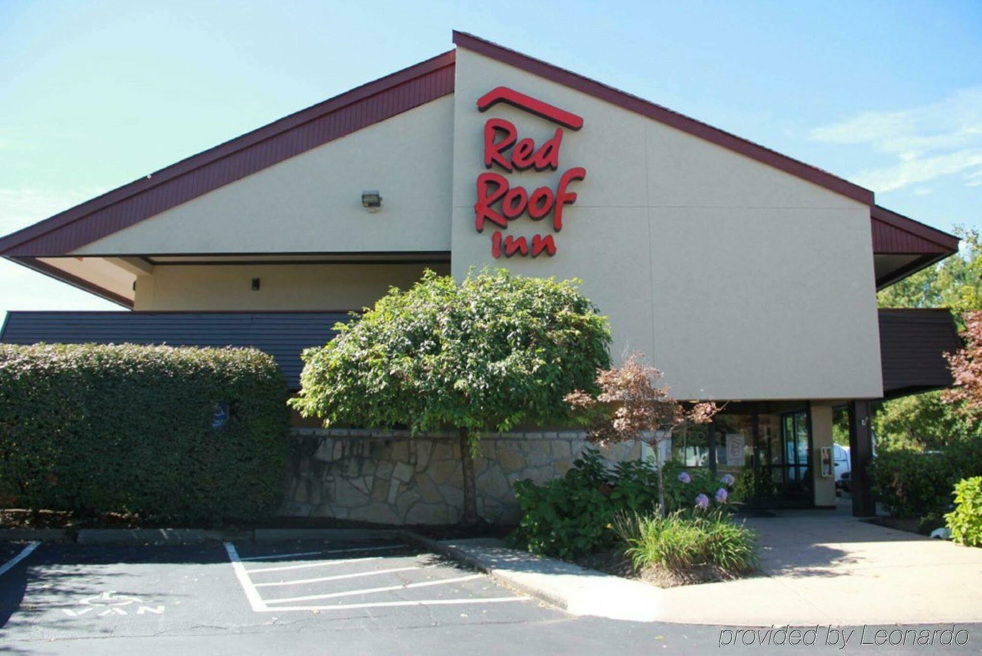 Red Roof Inn Cleveland - Westlake Eksteriør bilde